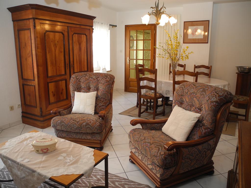Au Pied Du Chateau Lichtenberg Rom bilde